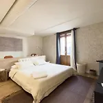 Urbandream Gothic Aartments & Apartman