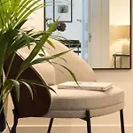Urbandream Gothic Aartments & Apartman *