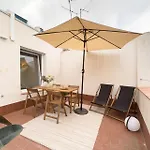Urbandream Gothic Aartments & Apartman *