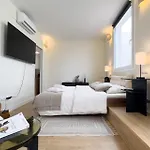 Urbandream Gothic Aartments & Apartman