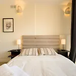 Urbandream Gothic Aartments & Apartman
