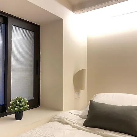 Urbandream Gothic Aartments & Apartman