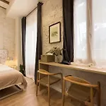 شقة Urbandream Gothic Aartments &